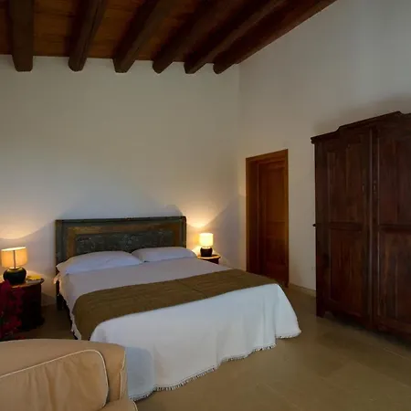Hotel Relais Parco Cavalonga 4*