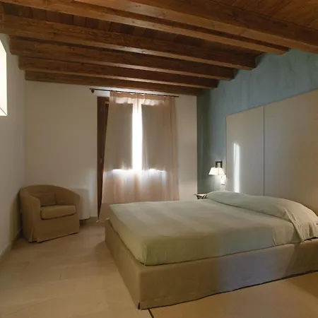 Hotel Relais Parco Cavalonga 4*