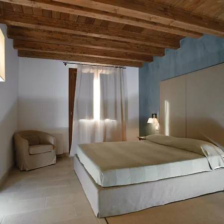 Relais Parco Cavalonga 4*