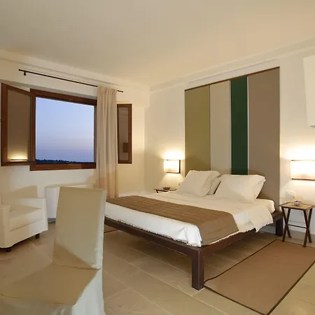 Relais Parco Cavalonga 4*