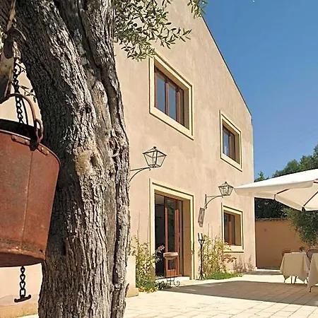 Relais Parco Cavalonga 4*