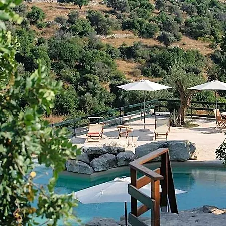 Relais Parco Cavalonga ホテル