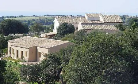 Relais Parco Cavalonga Otel