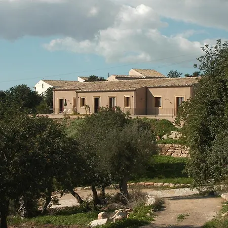 Relais Parco Cavalonga ホテル 4*