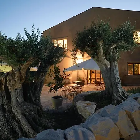 Hotel Relais Parco Cavalonga 4*