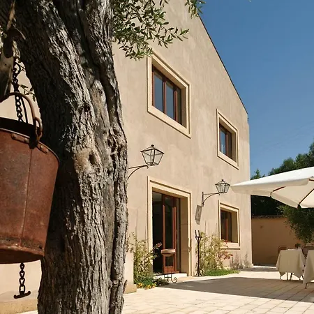 Otel Relais Parco Cavalonga 4*